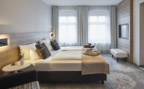 Hotel Via Regia - Vias-Hotels
